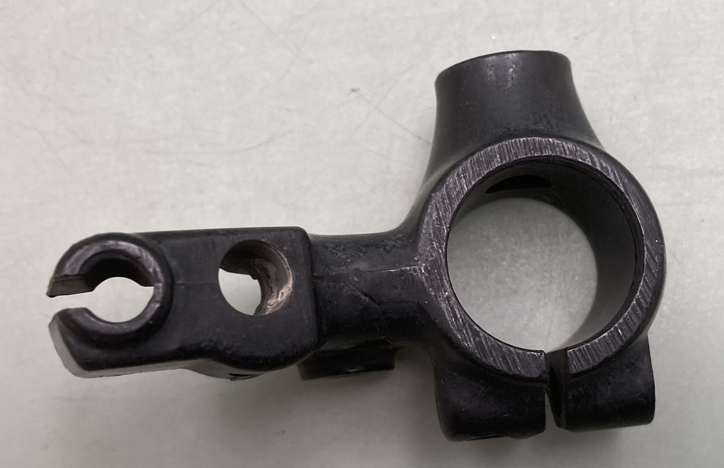 New Genuine Honda 53171-KB7-000 Bracket, R, Handlebar