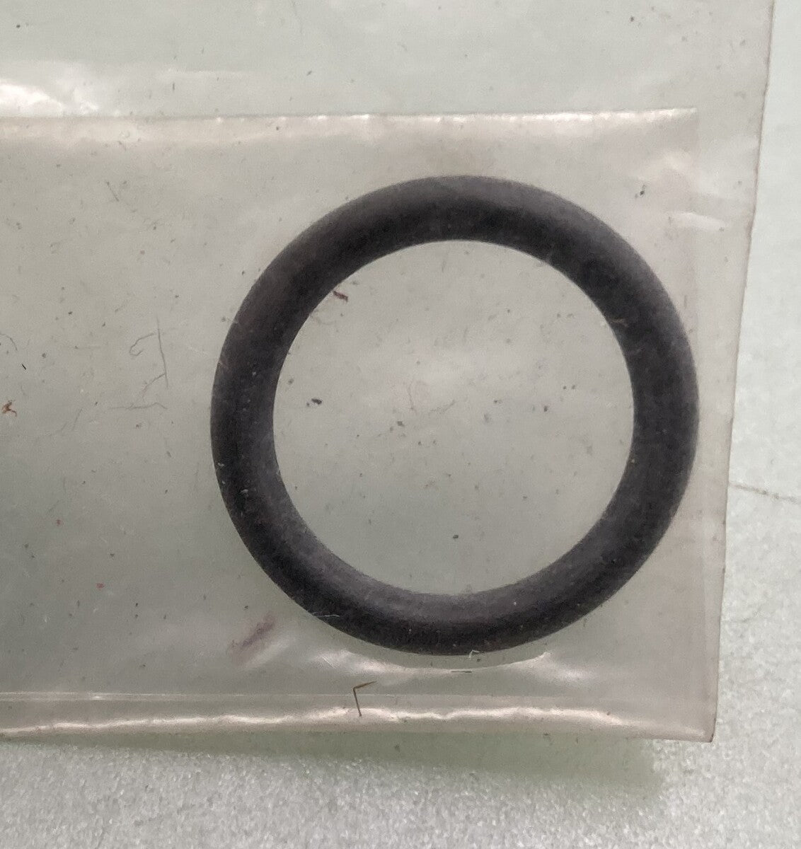 New Genuine Yamaha 5VH-F5359-00 Seal, Camshaft
