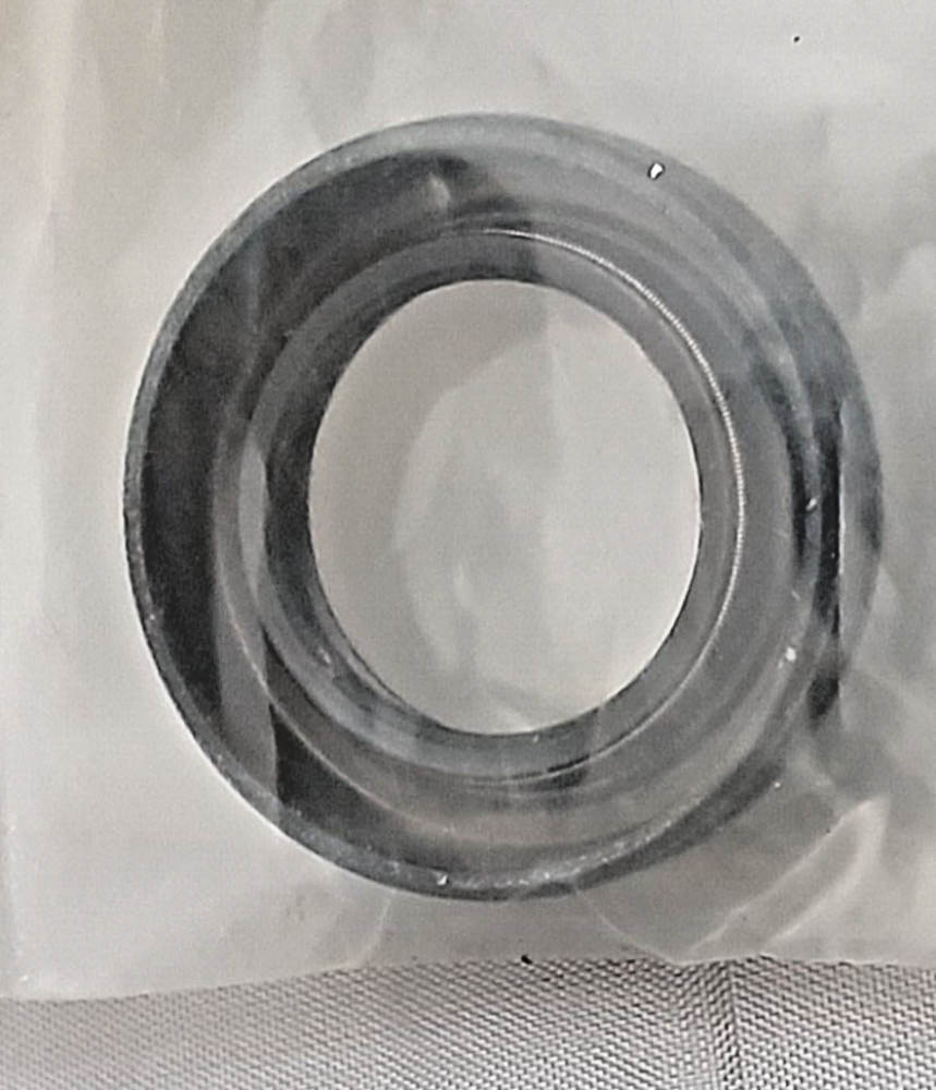 NEW GENUINE BMW 23122332885 SHAFT SEAL 20X32X8 R60 R75 R90 R100 R80 K1200 R1200