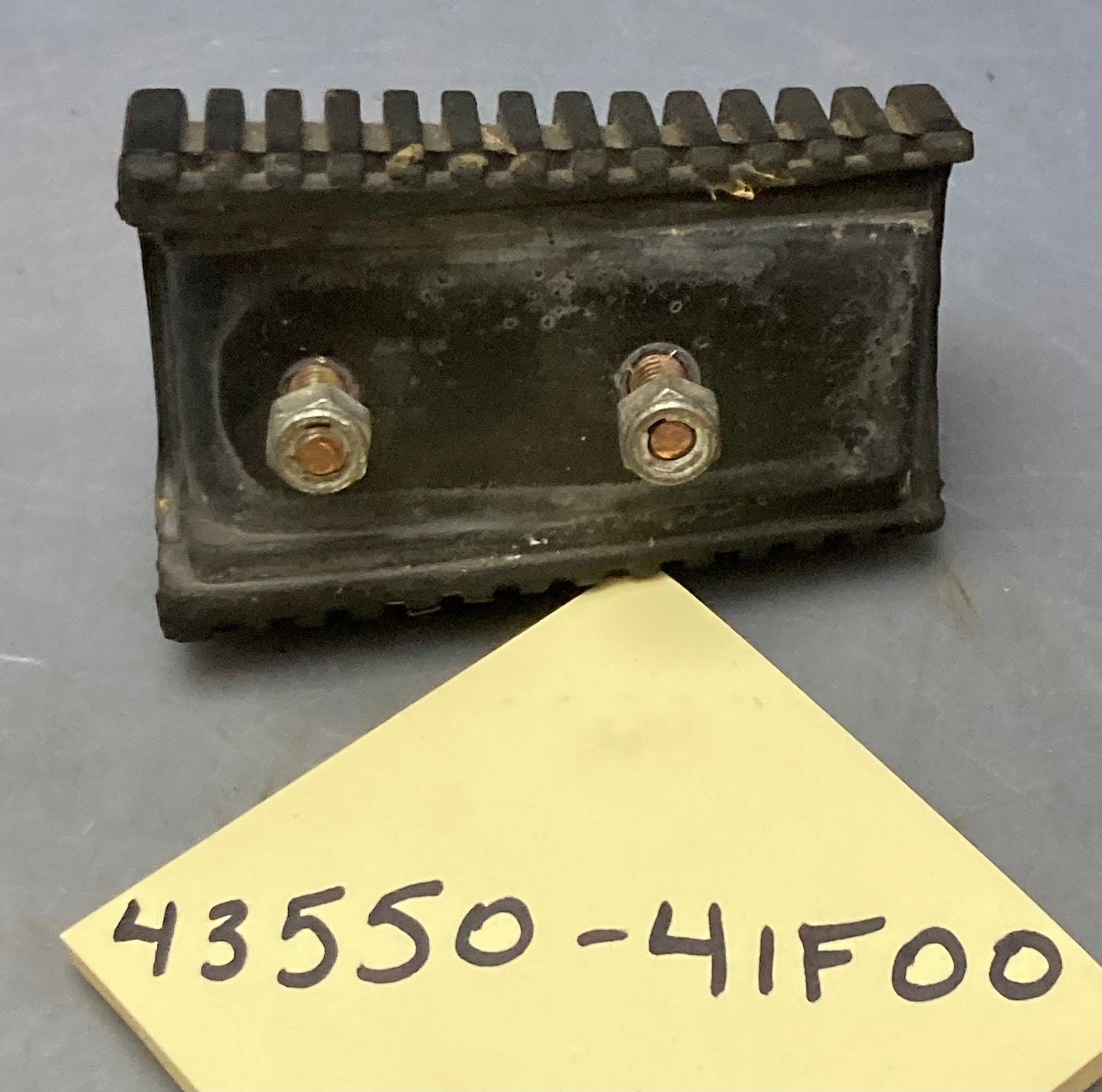 New Replaces Suzuki 43550-41F00 Rubber, Front, Footrest