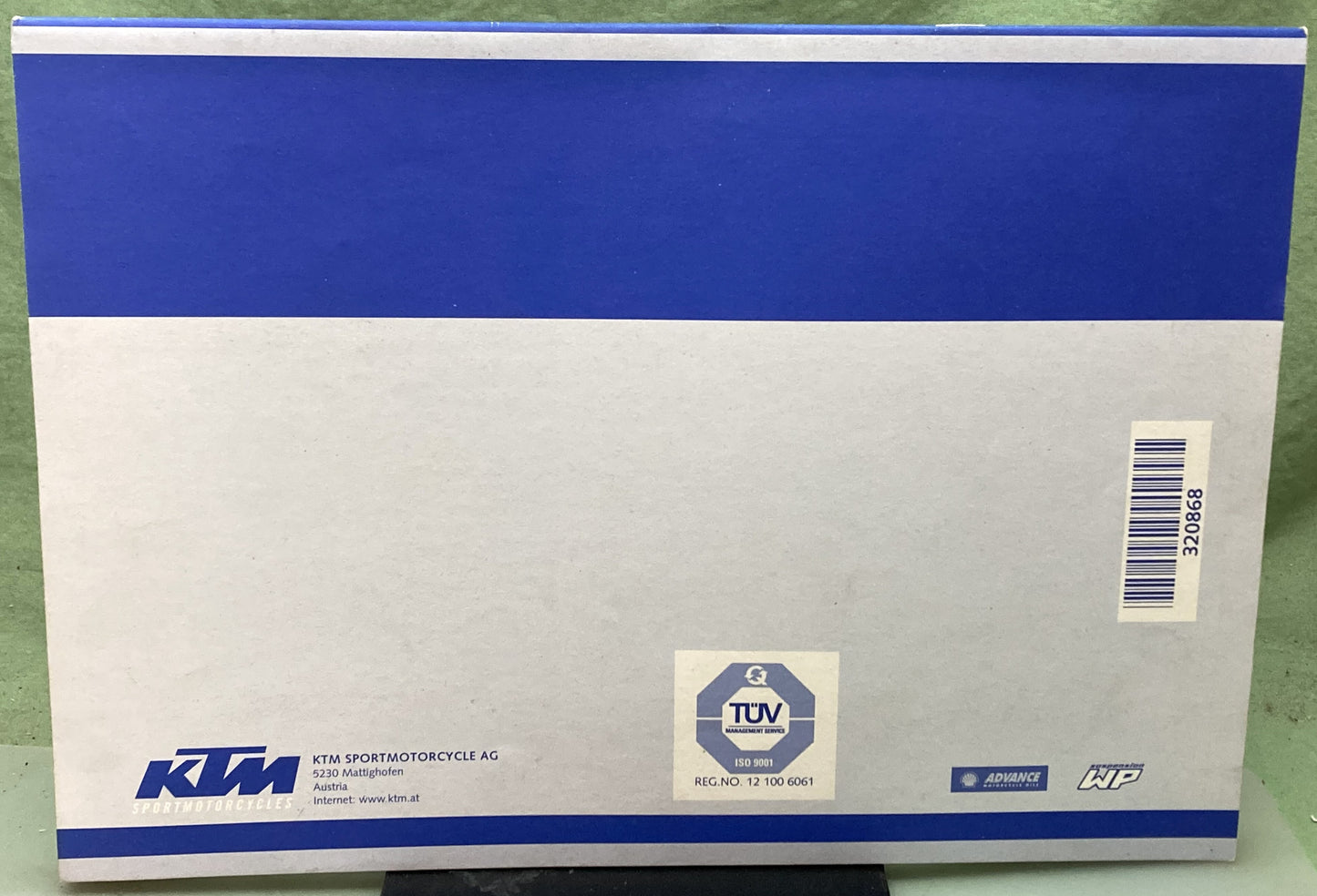 Genuine KTM 320868 640 Duke II, 640 LC4 Adventure Spare Parts Manual 2002