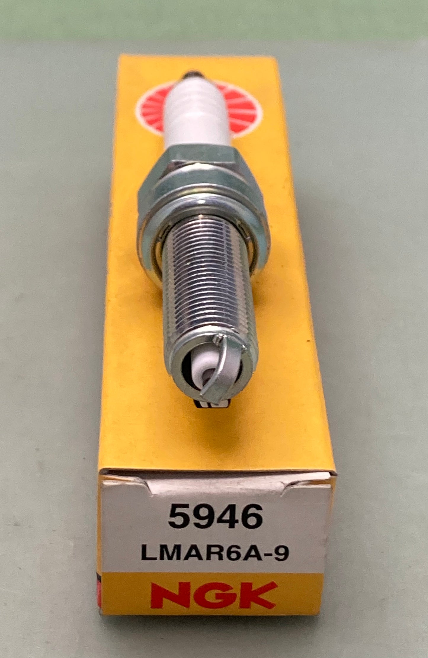 New Genuine NGK 5946 Spark Plug LMAR6A-9