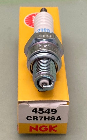 QTY 4 New Genuine NGK 4549 Spark Plug CR7HSA