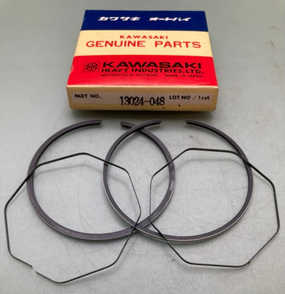Kawasaki 13024-048 Piston Ring Set New Genuine