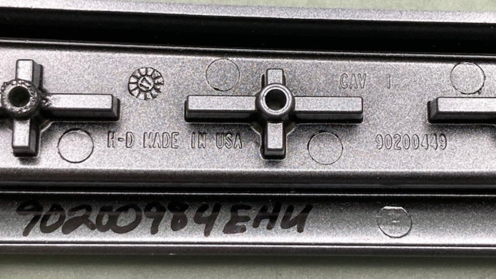 Harley Davidson 90200984EHU LATCH S-BAG FACEPLATE RH SOLID New Genuine