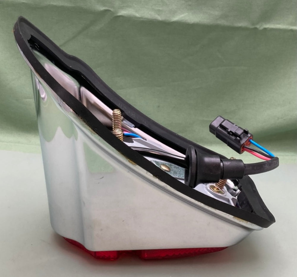 Harley Davidson 69807-07 TAIL LIGHT ASSEMBLY New Genuine