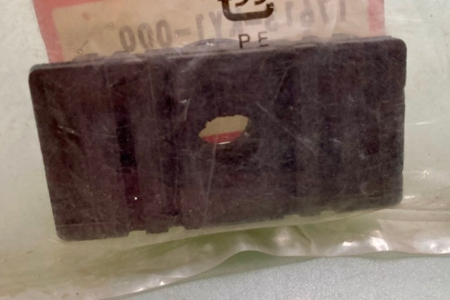 Honda 17613-KY1-000 Cushion, Rr. New Genuine
