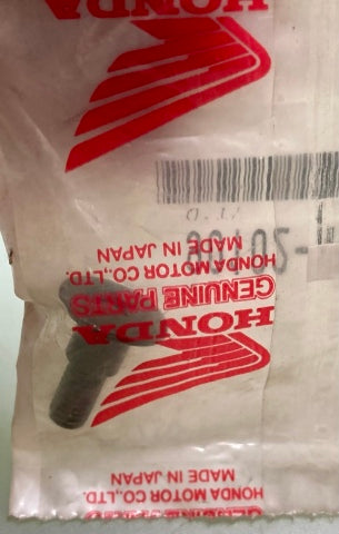 Honda 90102-HM7-000 Screw, Special, (6X8) New Genuine