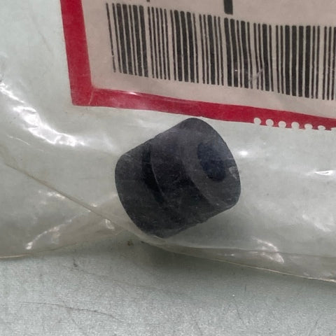 Honda 37101-MN0-008 RUBBER, MOUNTING New Genuine