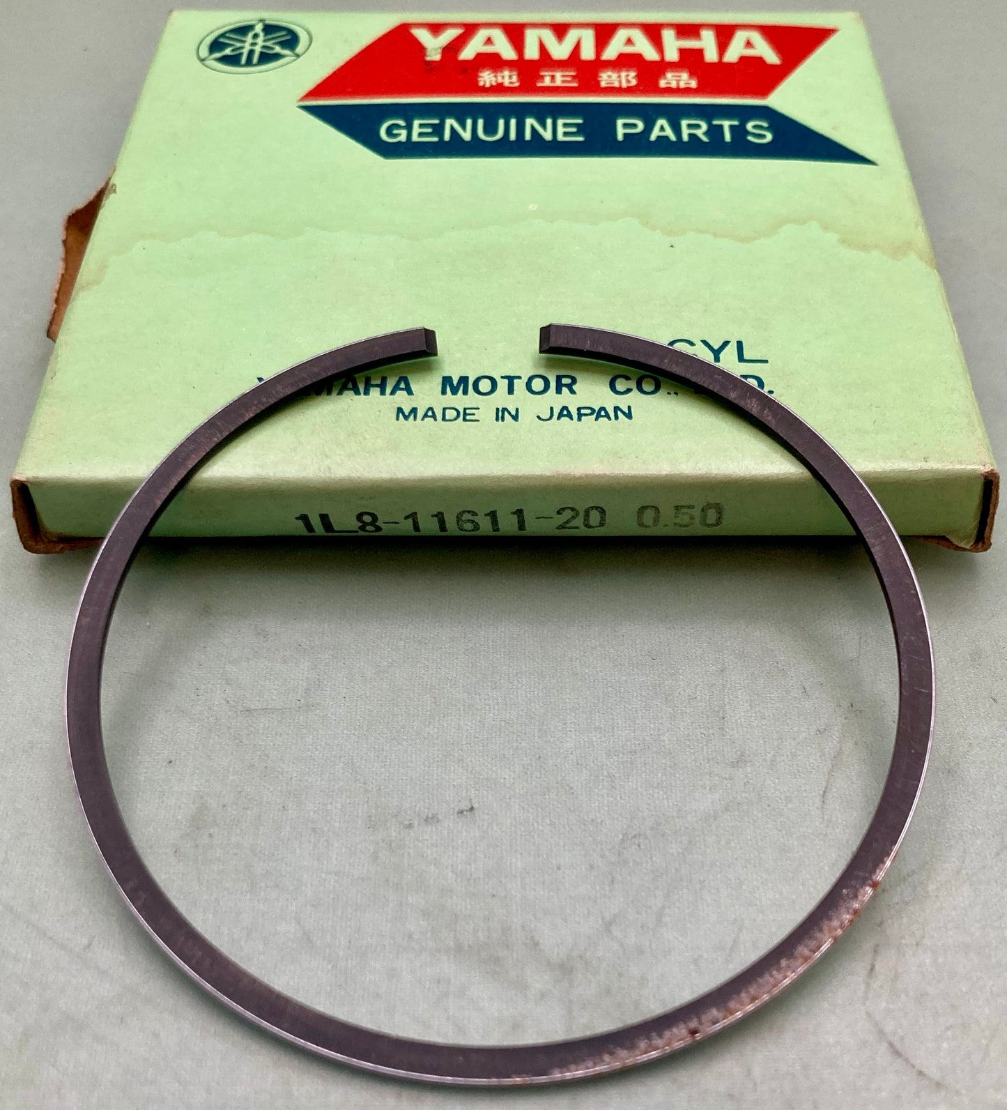 New Genuine Yamaha 1L8-11611-20 Piston Ring 2nd O/S 0.50
