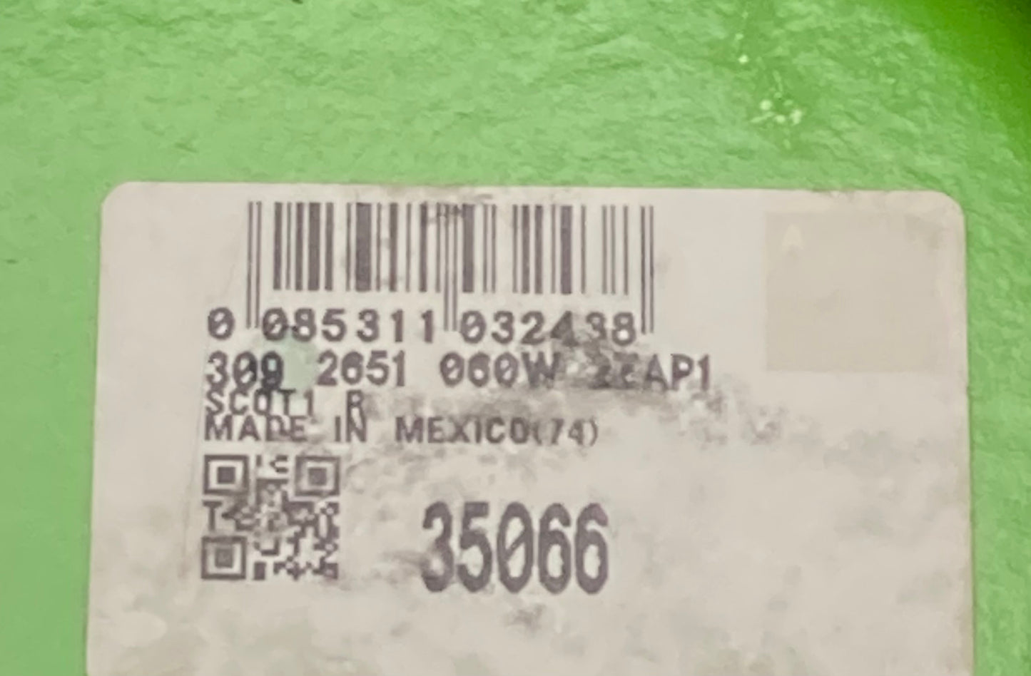 SKF 35066 Front Axle Wheel Seal New Genuine