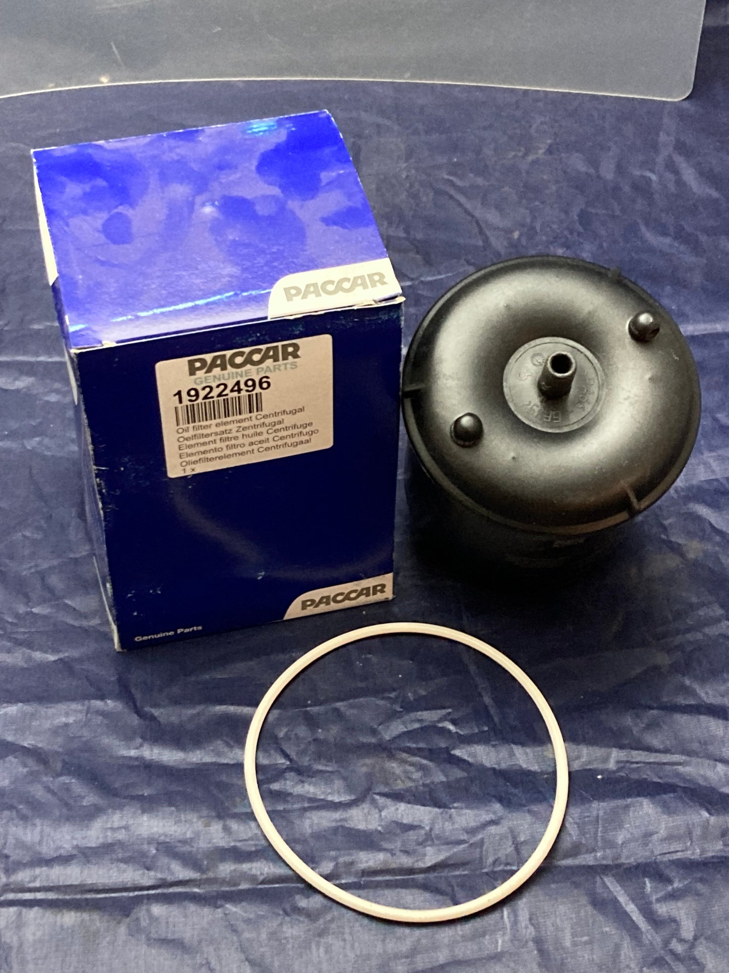 Paccar 1922496 Oil Filter Element New Genuine