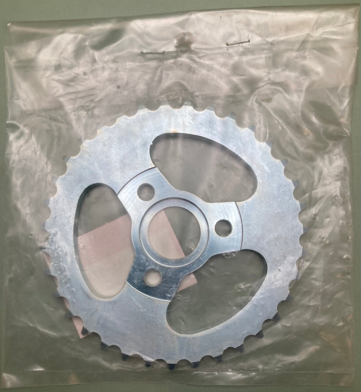 New Genuine Honda 41201-045-673 Rear Chain Drive Sprocket, 35T
