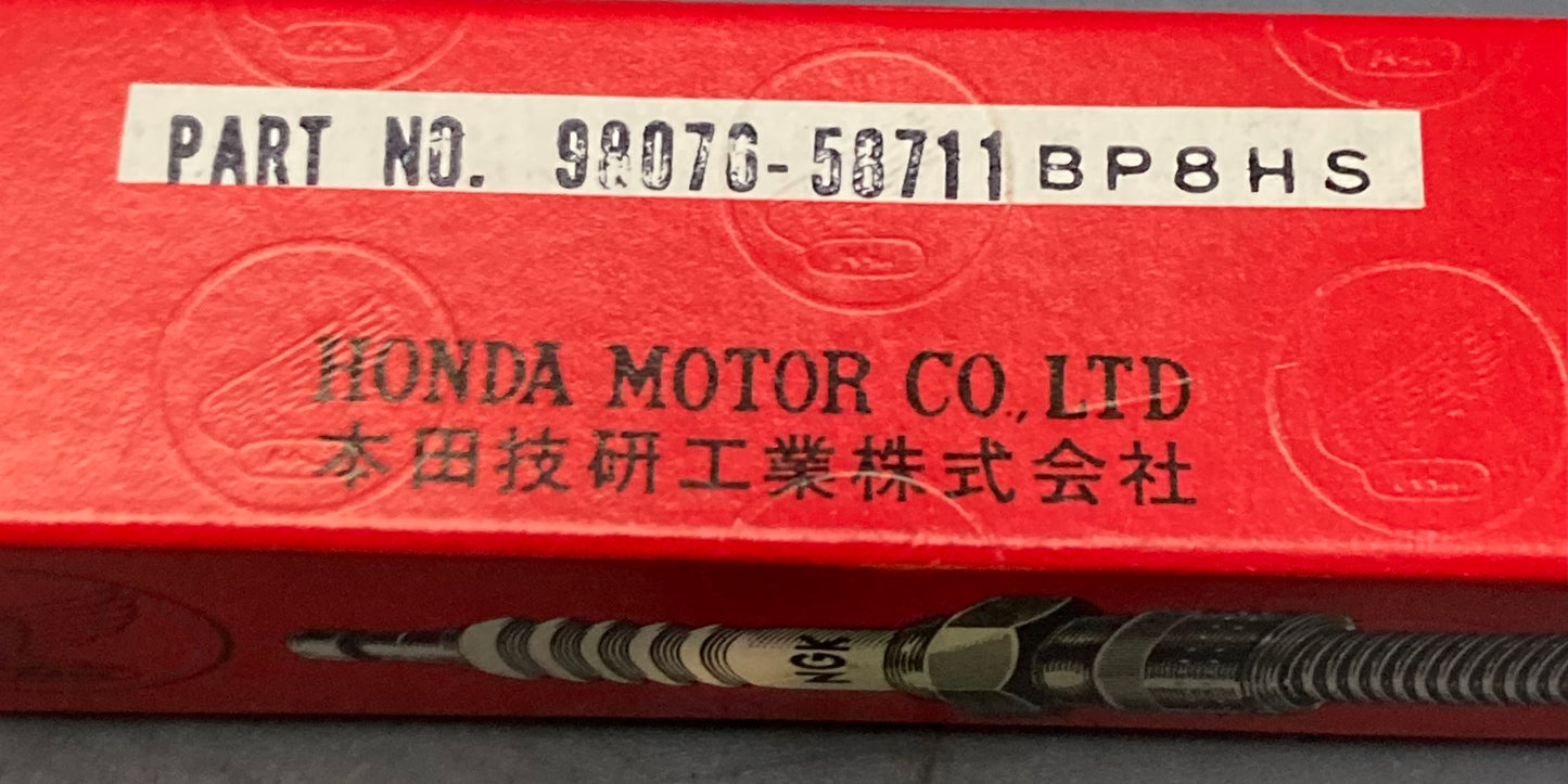 Qty 2 New Genuine Honda 98076-58711 BP8HS Spark Plug