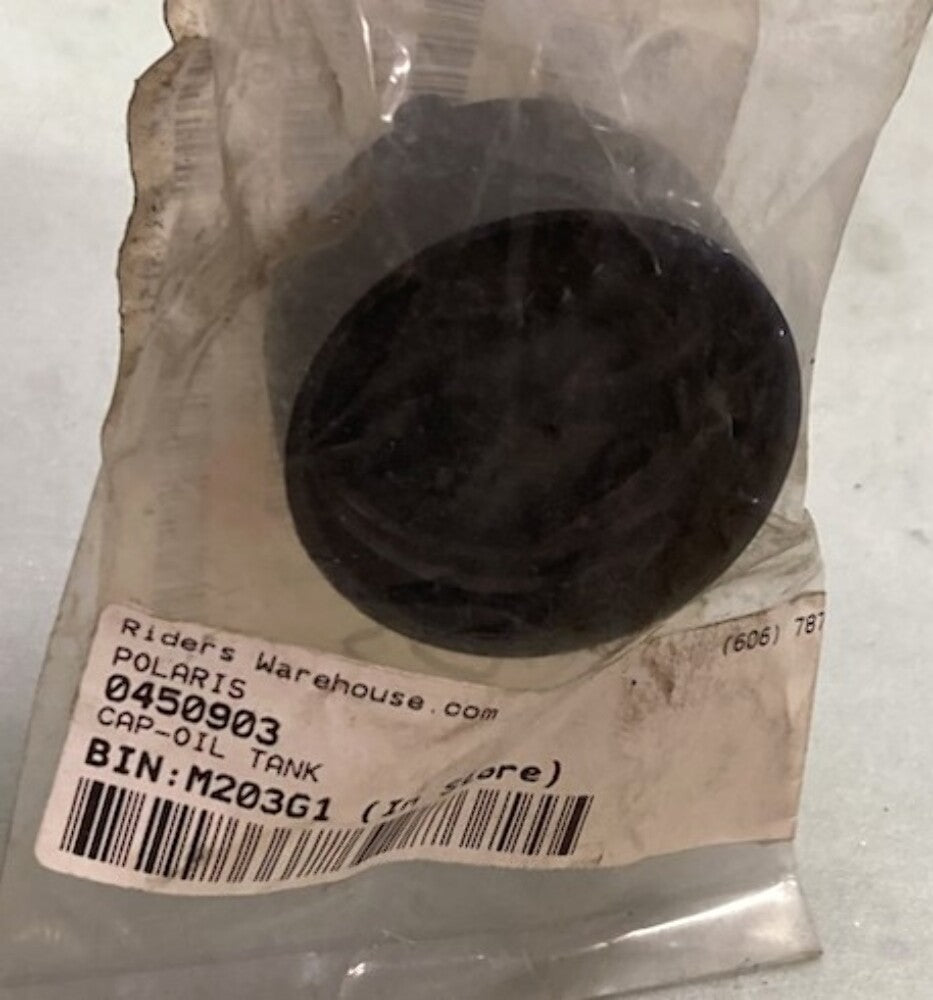 New Genuine Polaris 55105-151-000 Oil Tank Cap