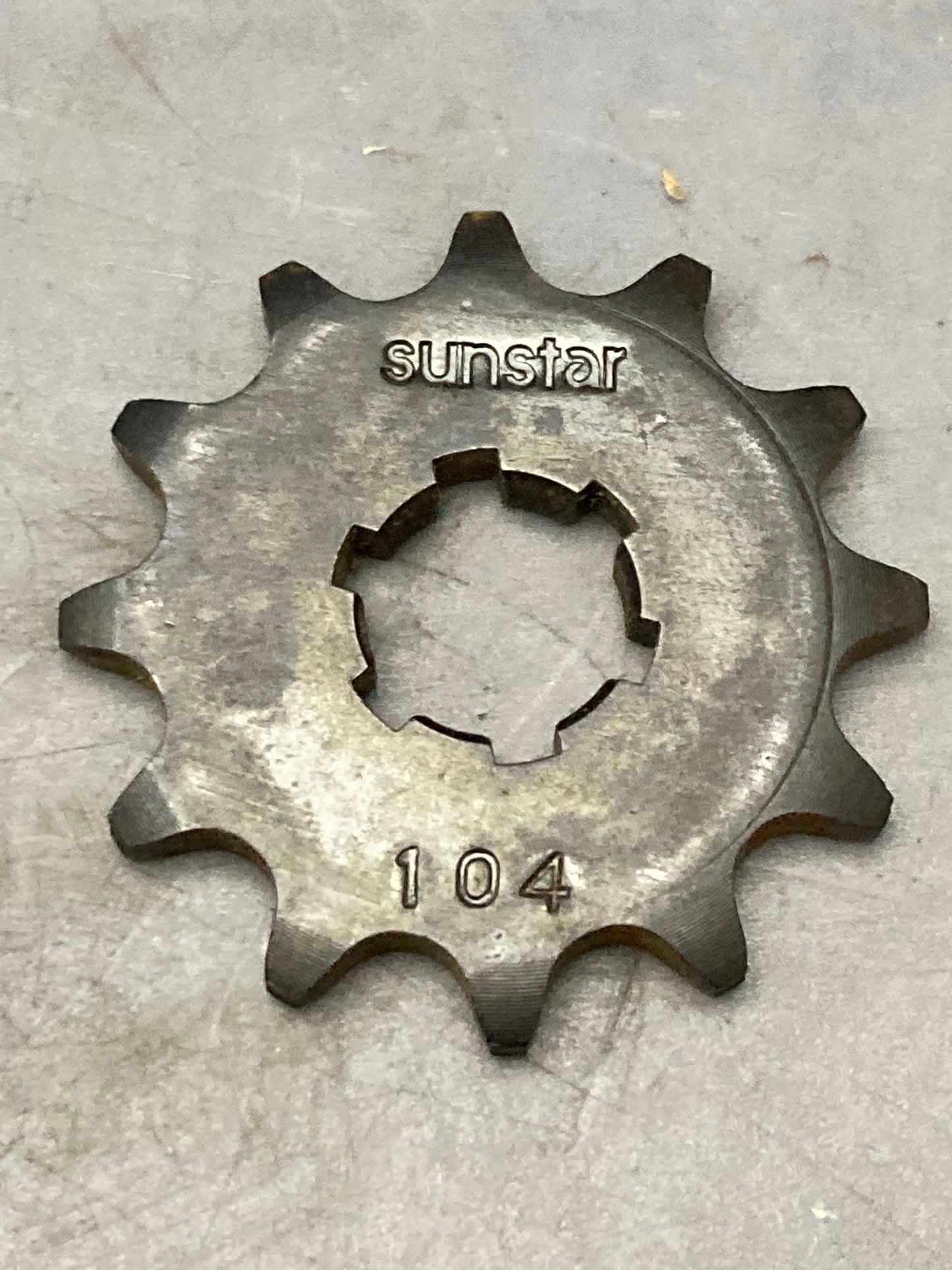 New Genuine Sunstar 104 Front Sprocket 15T