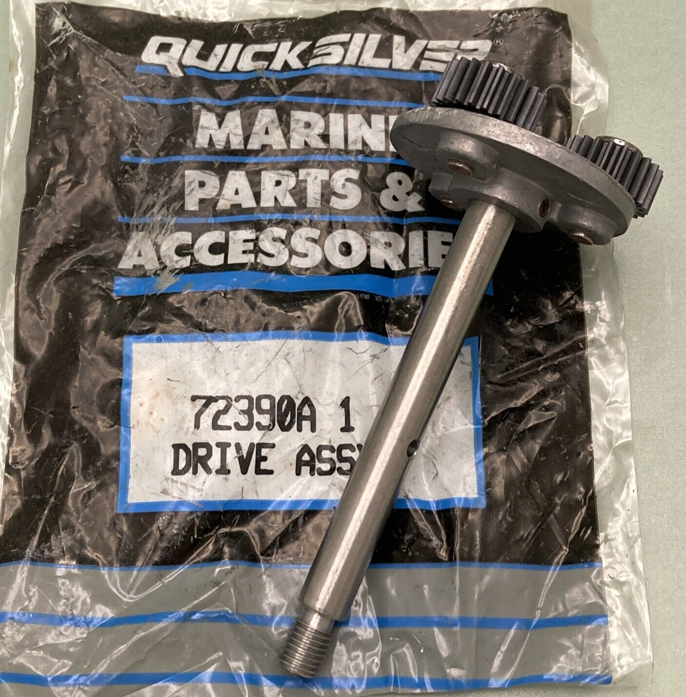 NEW GENUINE MERCURY QUICKSILVER 72390A 1 DRIVE ASM ELC MOTO G HSNG TROLLN ENGINE