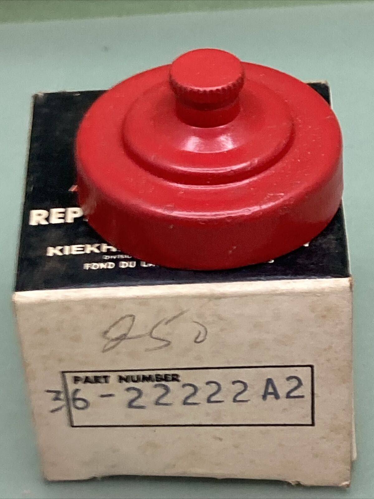 NEW GENUINE MERCURY QUICKSILVER 36-22222A2 CAP