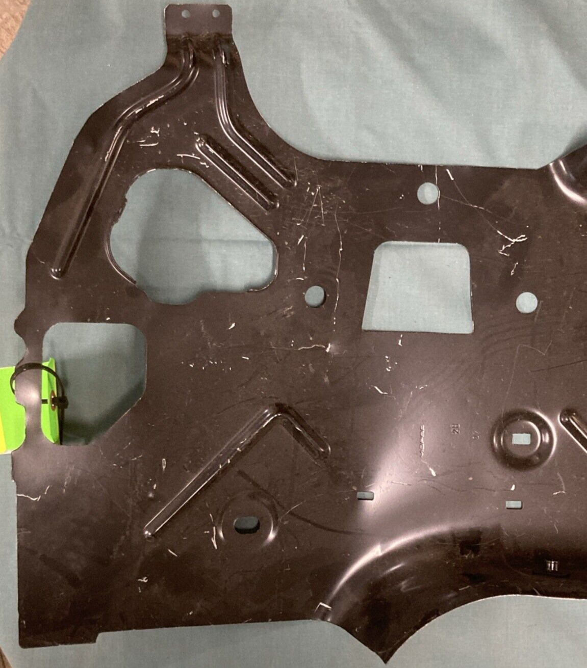 NEW GENUINE MOPAR 68502427AA Lift-Gate Opening Lower Panel FITS JEEP RENEGADE