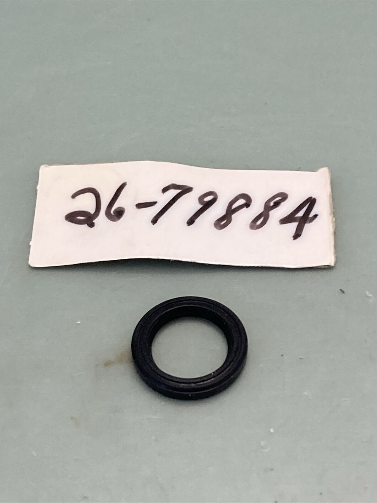 NEW GENUINE MERCURY QUICKSILVER 26-79884 OIL SEAL