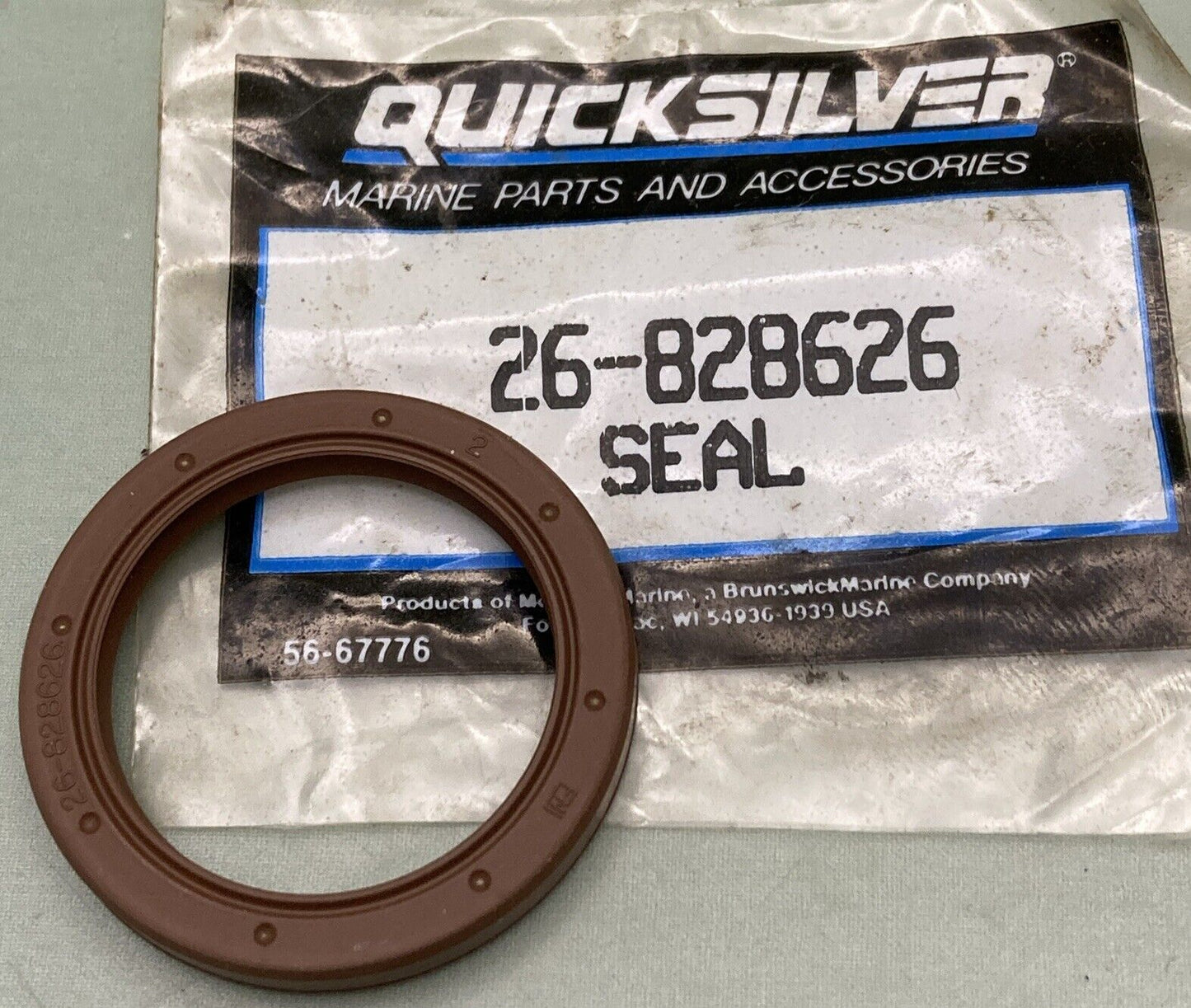 NEW GENUINE MERCURY QUICKSILVER 26-828626 SEAL CRANKSHAFT PISTON OUTBOARD 50HP