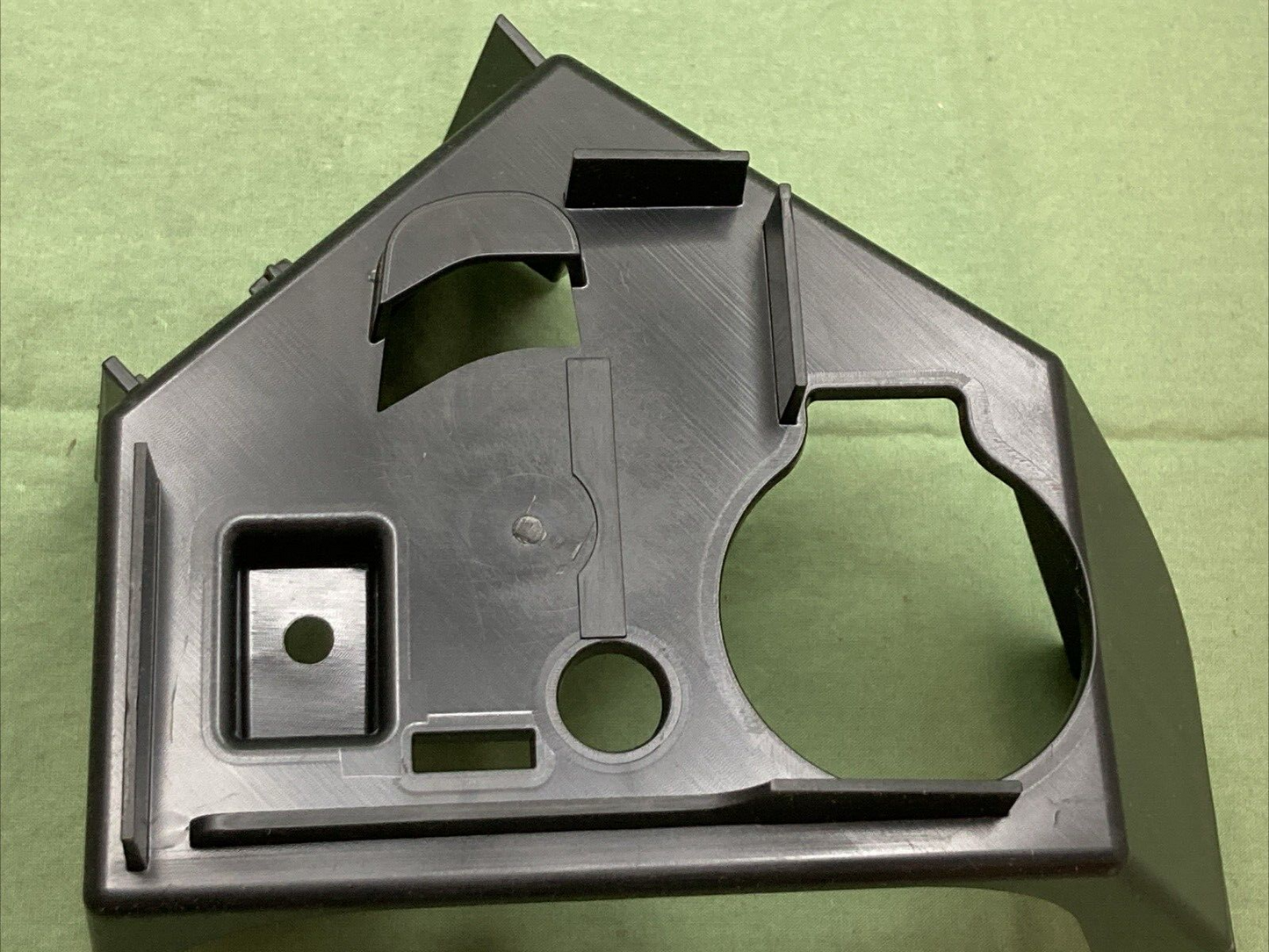NEW GENUINE MOPAR 68295585AB Mounting Bracket Left Rear Bumper FITS JEP WRANGLER