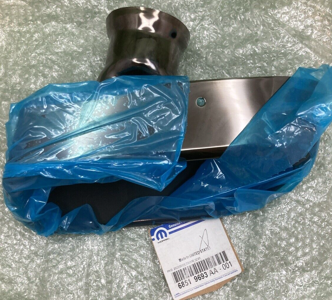 NEW GENUINE MOPAR 68519693AA Exhaust Tailpipe Tip FITS '15-'22 JEEP
