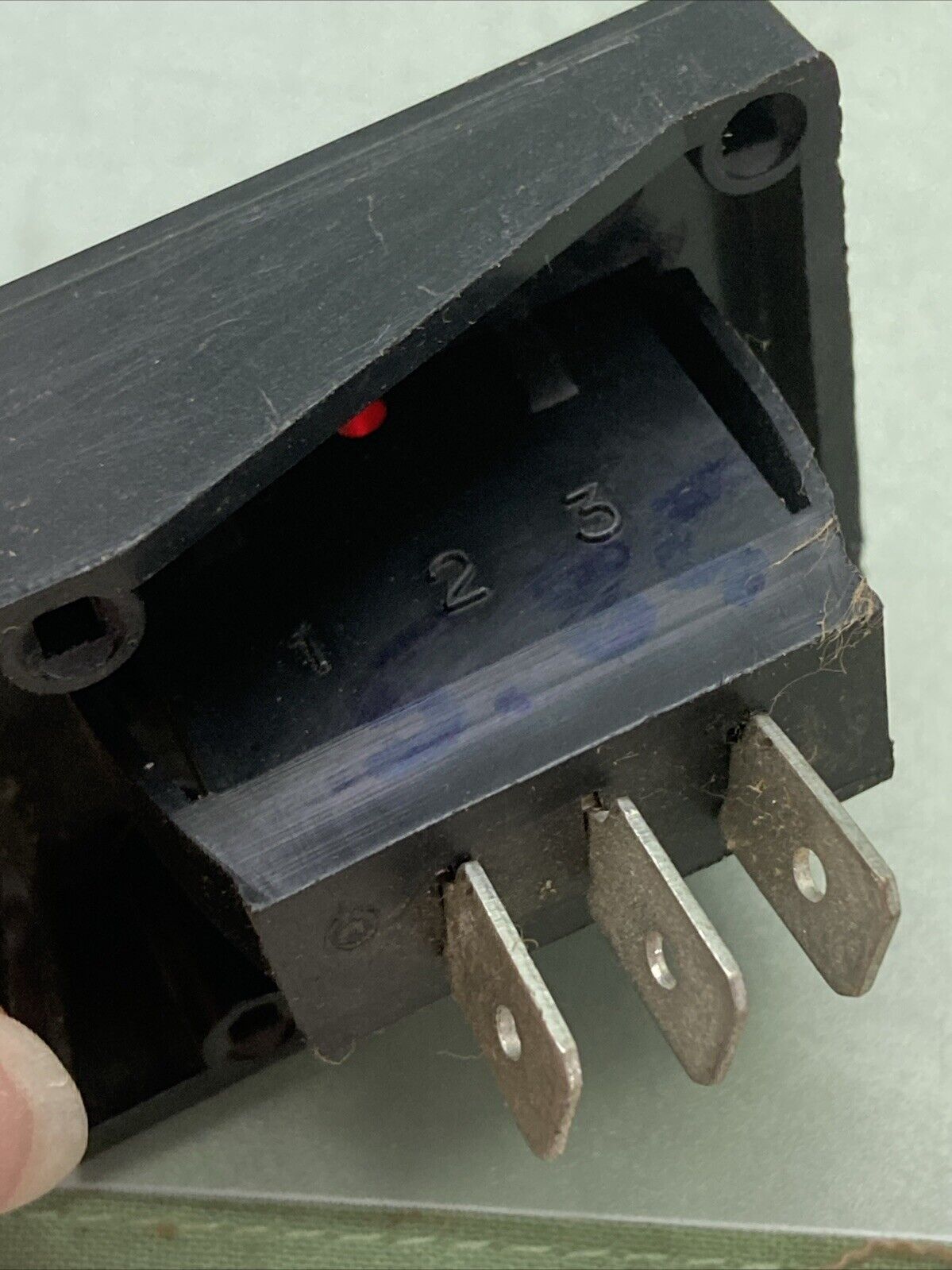 NEW CARQUEST DS128 UNIVERSAL TOGGLE SWITCH