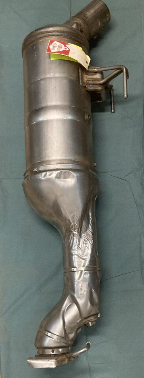 NEW GENUINE MOPAR 68292410AA Catalytic Converter FITS 2013-2016 Ram