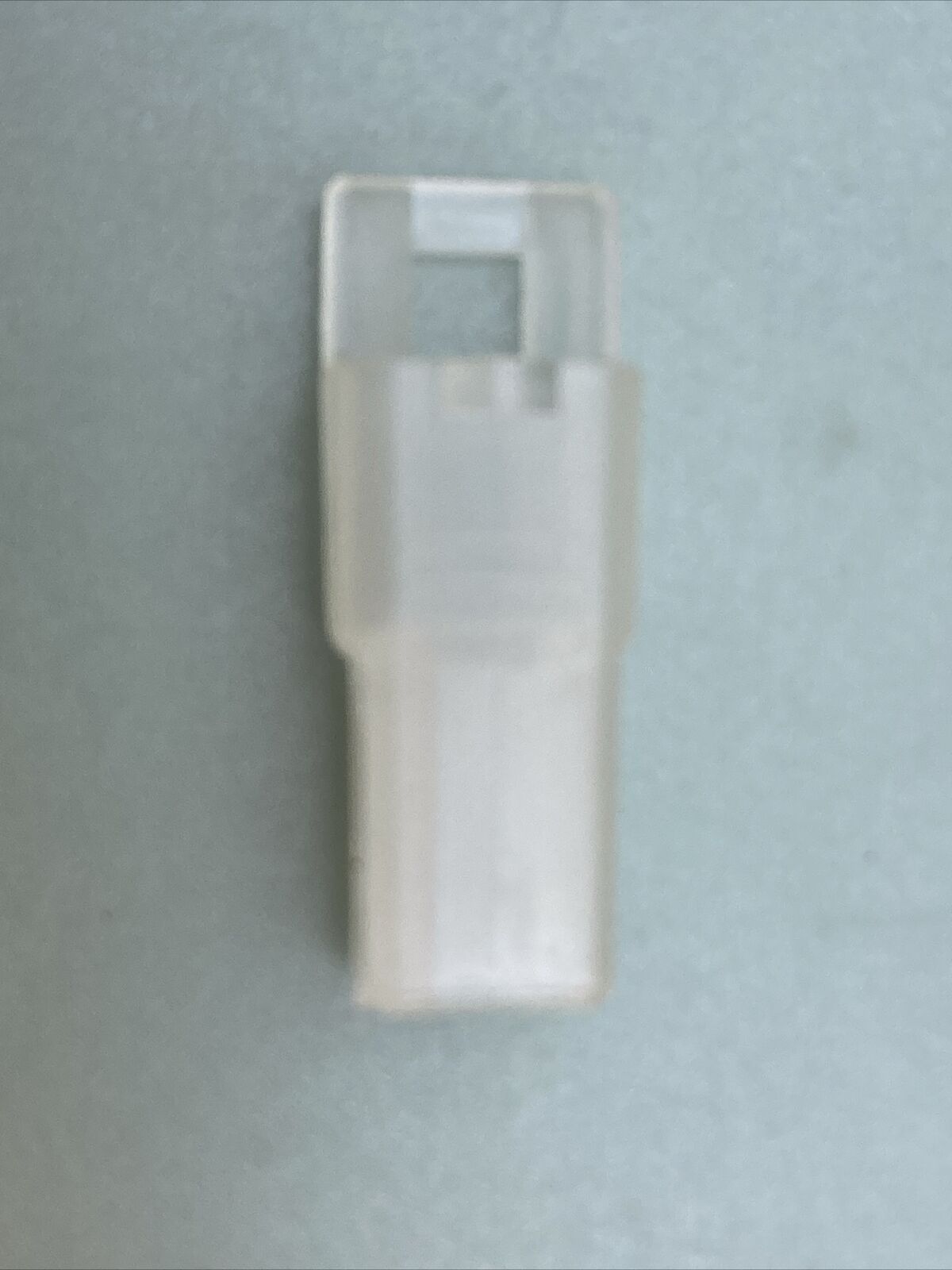 NEW IN LINE CN1355 CONNECTOR SHELL 1 CAV