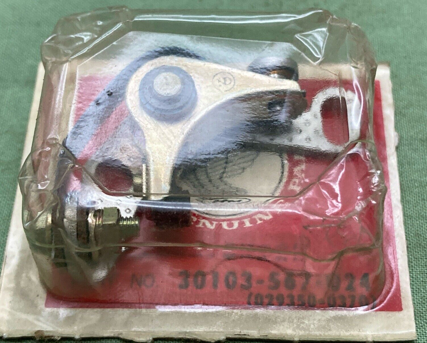 NEW GENUINE HONDA 30103-567-024 Contact Breaker Ignition Points