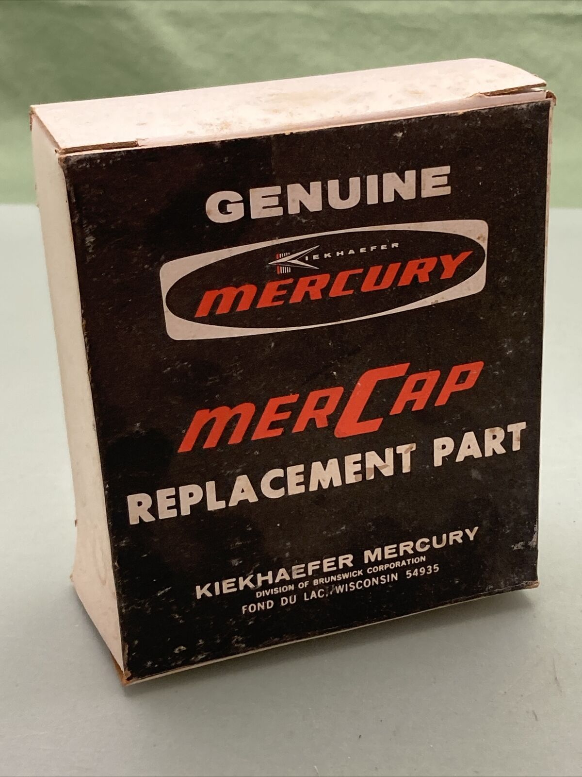 NEW GENUINE MERCURY QUICKSILVER 46-39531A1 BASE ASSEMBLY