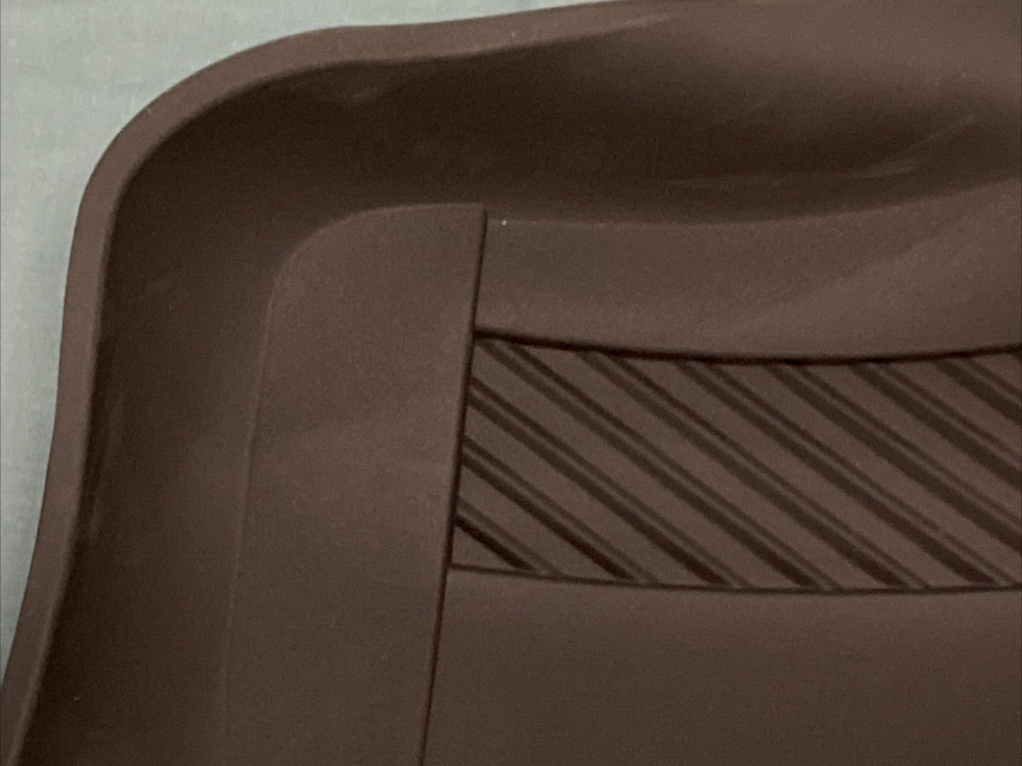NEW GENUINE MOPAR 82214519AB CARGO MAT FITS CHRYSLER