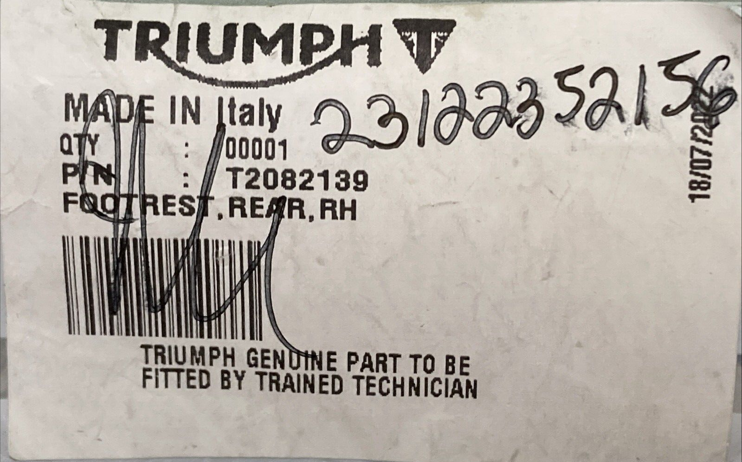 NEW GENUINE TRIUMPH T2082139 Footrest, Rear, Rh