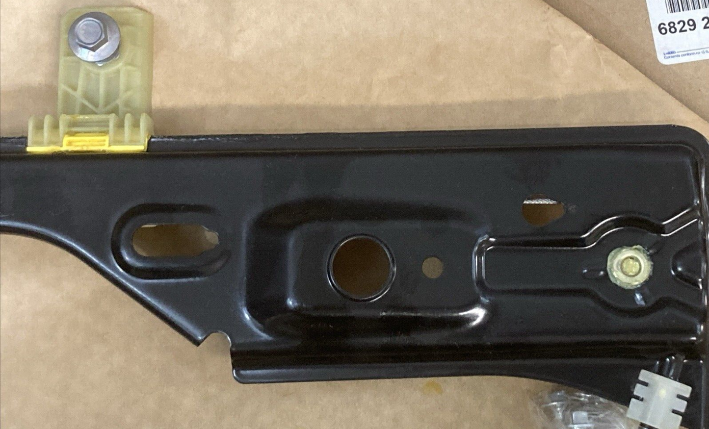 NEW GENUINE MOPAR 68292083AA Front Door Window Regulator Left FITS '17-'25 Jeep