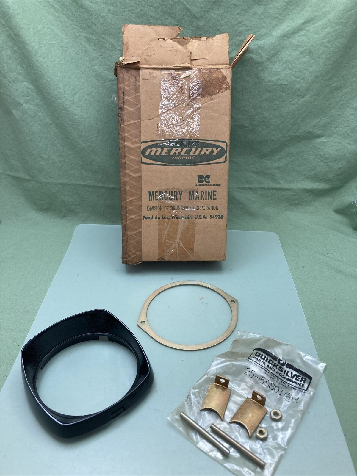 NEW GENUINE MERCURY 55193A1 BEZEL ASSEMBLY, 78666A1 INCOMPLETE KIT