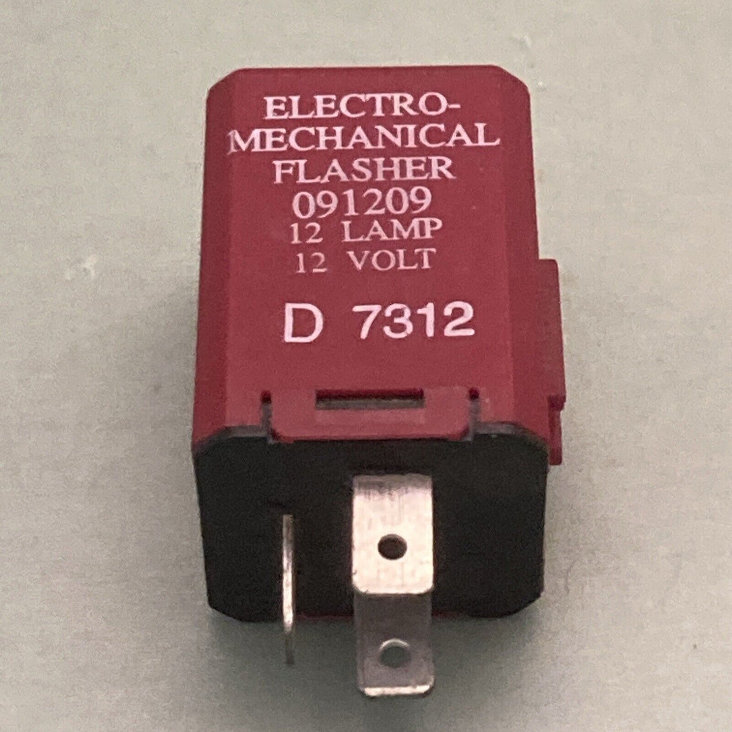 NEW GENUINE VELVAC 091209 ELECTRO MECHANICAL FLASHER