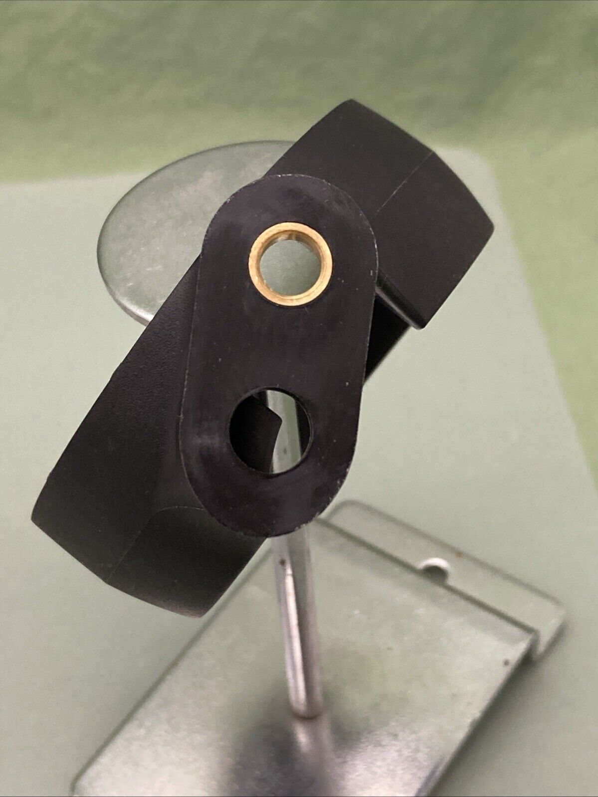 NEW GENUINE TRIUMPH T2701053 Front Indicator Bracket, Lh