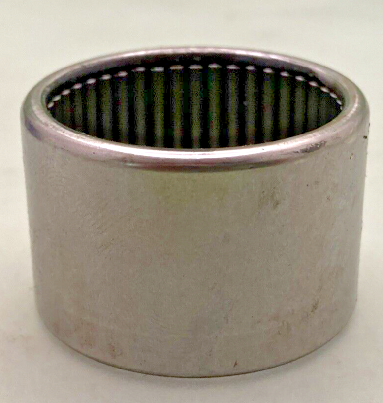 NEW GENUINE EVINRUDE JOHNSEN 0434467 NEEDLE BEARING ASSEMBLY