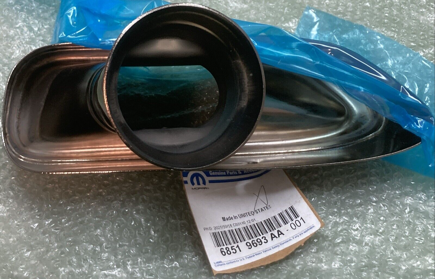 NEW GENUINE MOPAR 68519693AA Exhaust Tailpipe Tip FITS '15-'22 JEEP