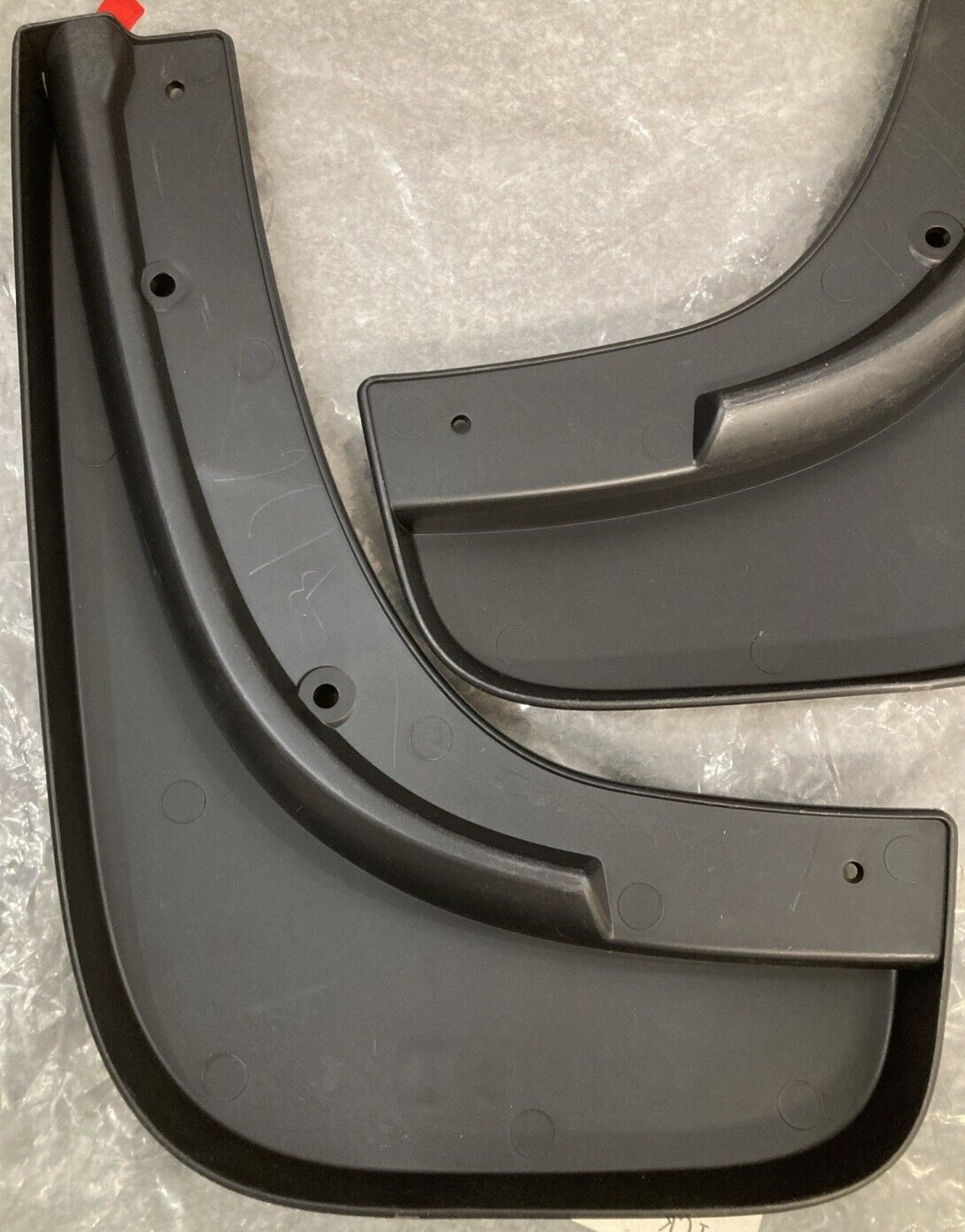 NEW GENUINE MOPAR 82214643AE SPLASH GUARD SET WHEEL REAR LEFT & RIGHT FITS JEEP
