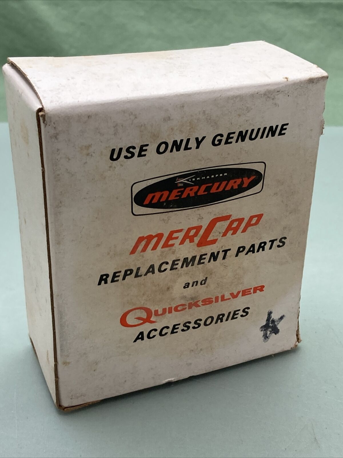 NEW GENUINE MERCURY QUICKSILVER 46-39531A1 BASE ASSEMBLY