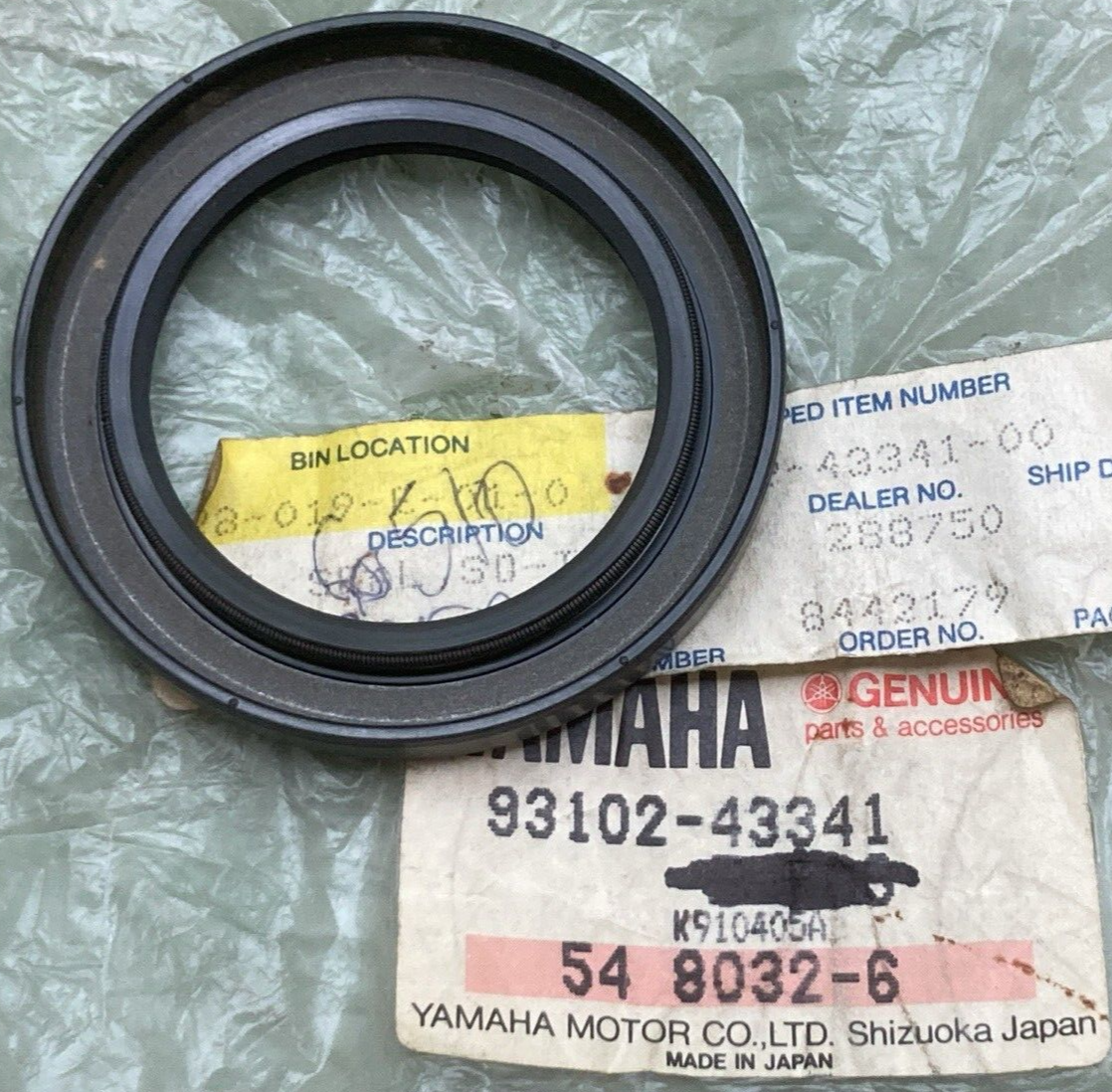 QTY 2 NEW GENUINE YAMAHA 93102-43341 Oil Seal, Sd Type 1985 Tri-Z