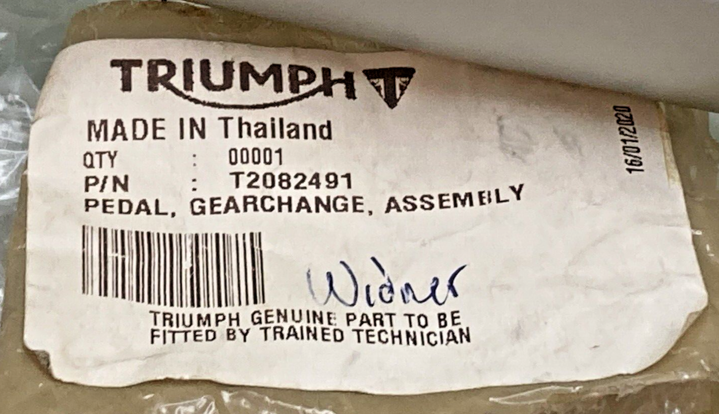 NEW GENUINE TRIUMPH T2082491 Gearchange Pedal Assembly Rocket 3 GT