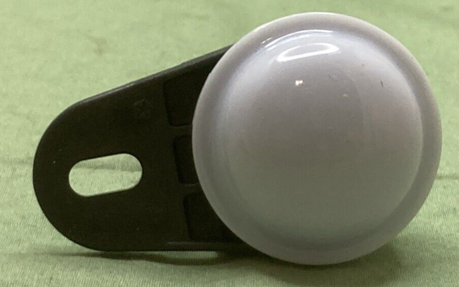 NEW GENUINE MOPAR 68395784AA Instrument Panel Courtesy Lamp W/OUT BULB