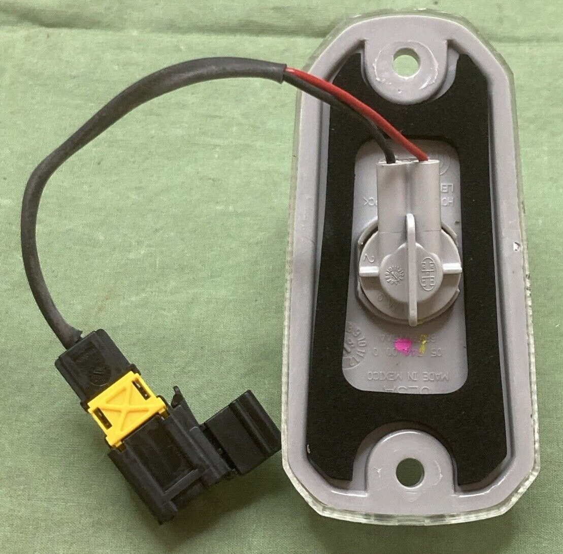 NEW GENUINE MOPAR 68232472AC Cab Lamp FITS 2014-2024 Ram