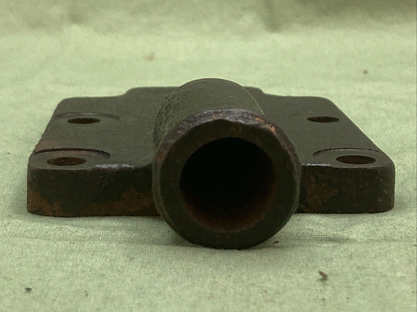 GENUINE MERCURY QUICKSILVER 47638 COVER EXHAUST MANIFOLD END CAP