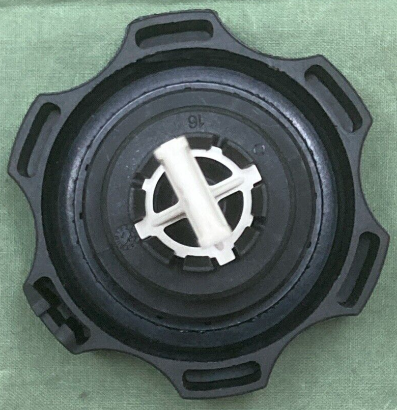 NEW GENUINE MOPAR 68388115AB Coolant Recovery Bottle Cap FITS '18-'24 Jeep