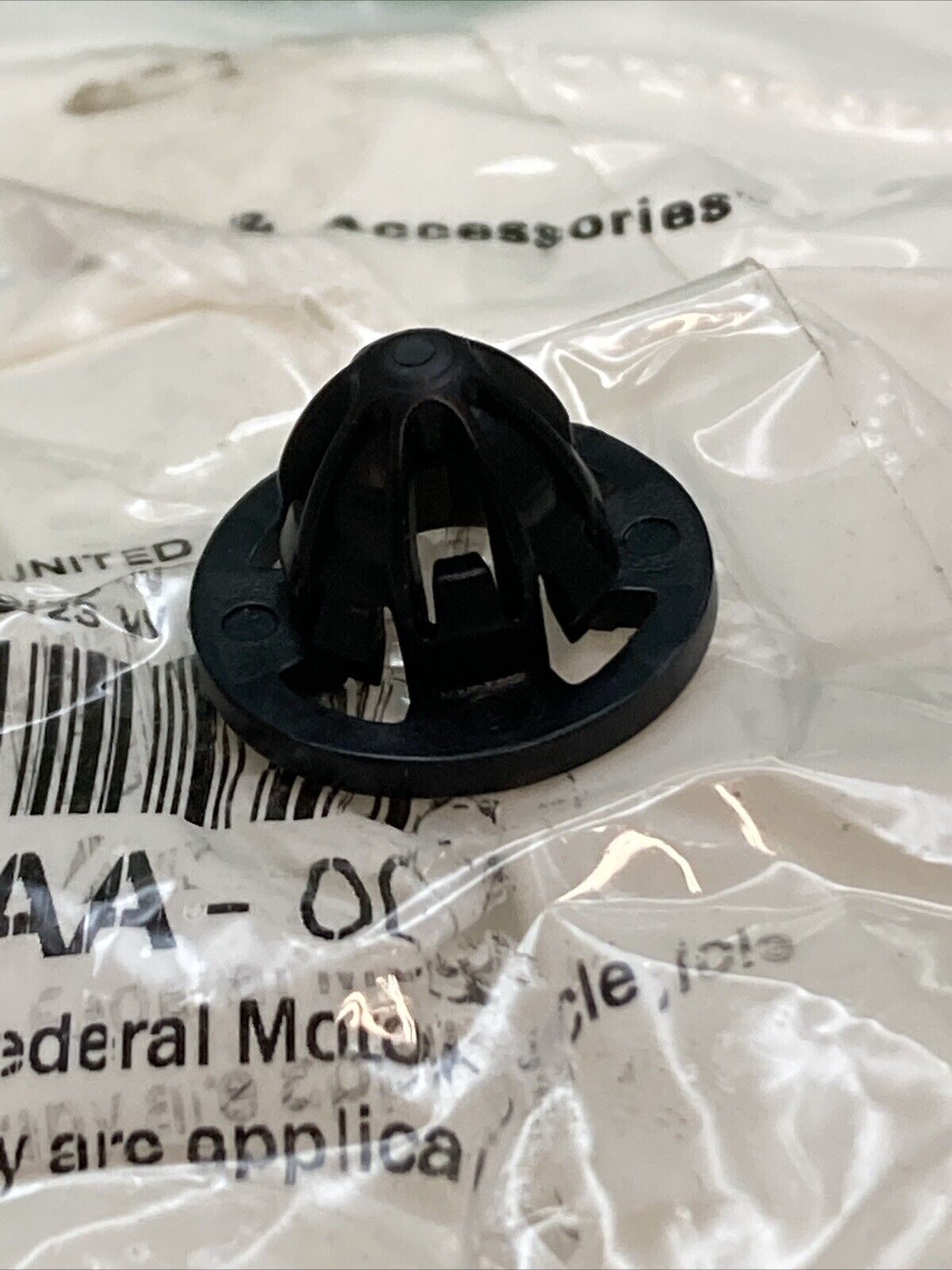 NEW GENUINE MOPAR 68084593AA Clip-Tail Lamp