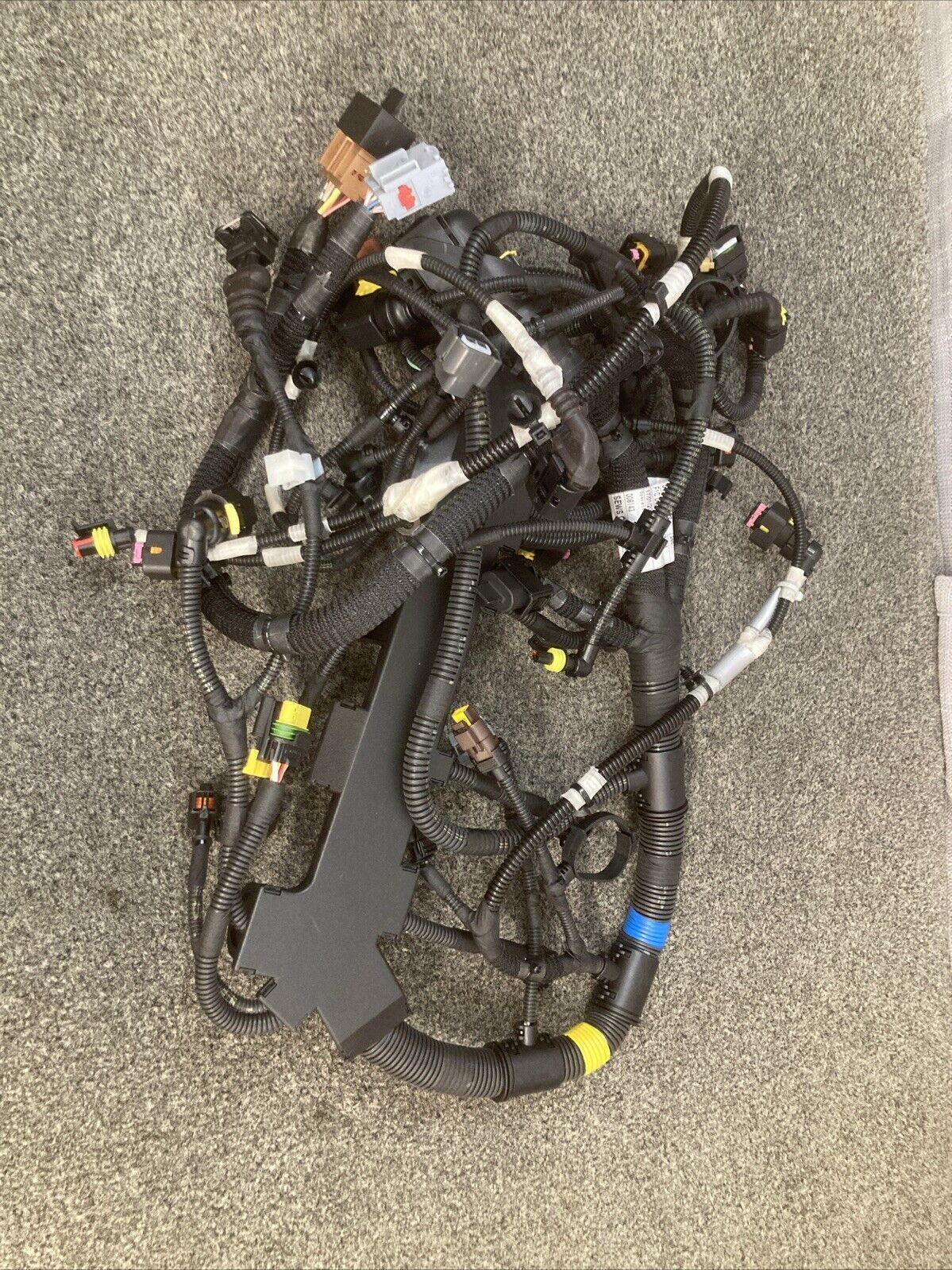 NEW GENUINE MOPAR 68259225AA Engine Wiring FITS 2014-2017 Ram